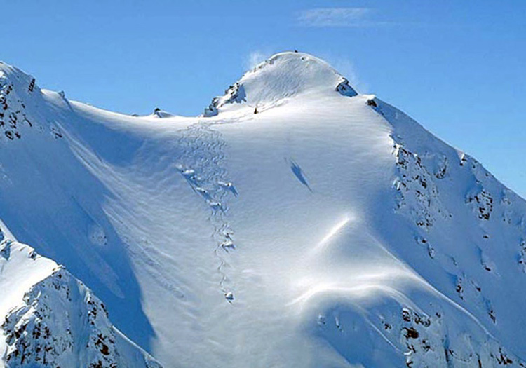 Methven Heliski Heli Skiing Methven New Zealand